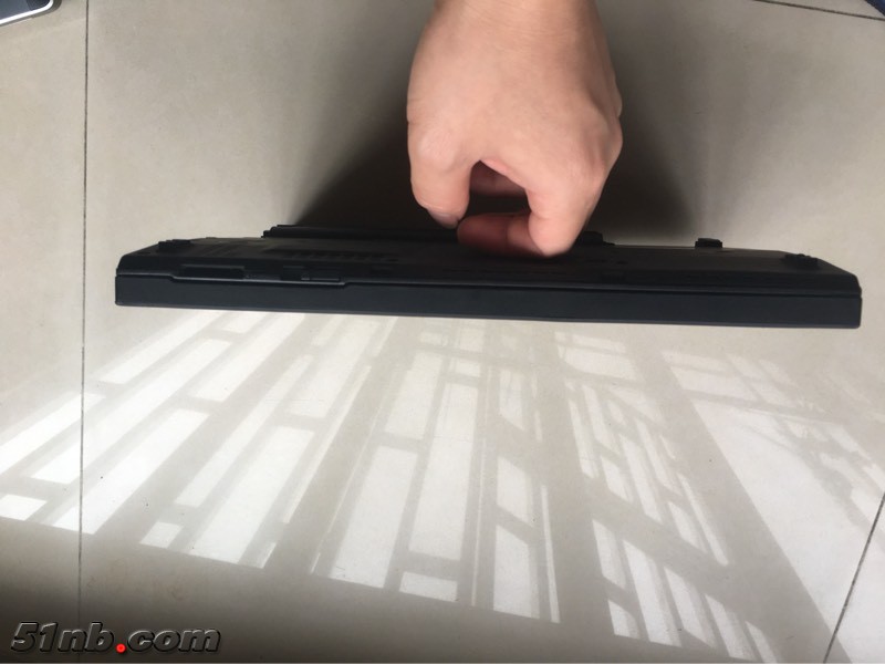 094103j51l06y5g96eexe7.jpg