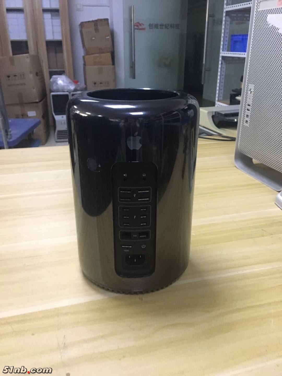 苹果MACPRO-2.jpg