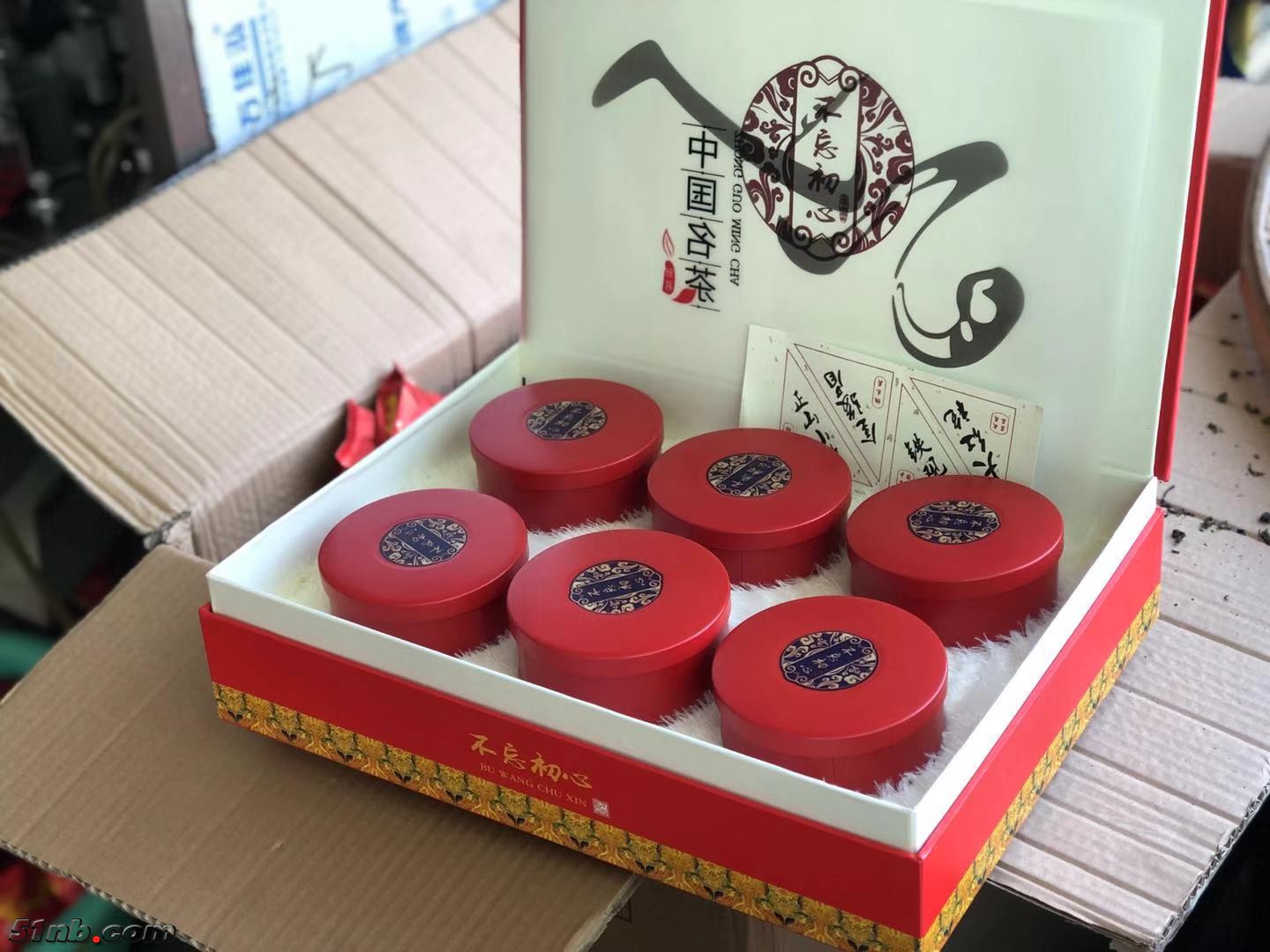 礼盒装6小罐装一盒