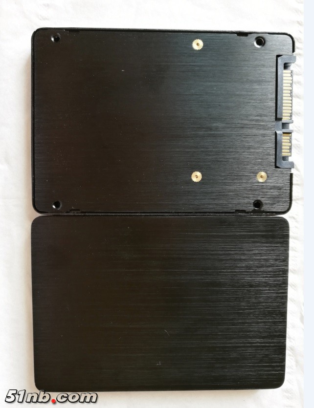 硬盘外壳.jpg