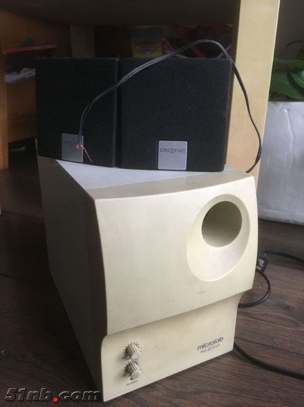 音箱.jpg