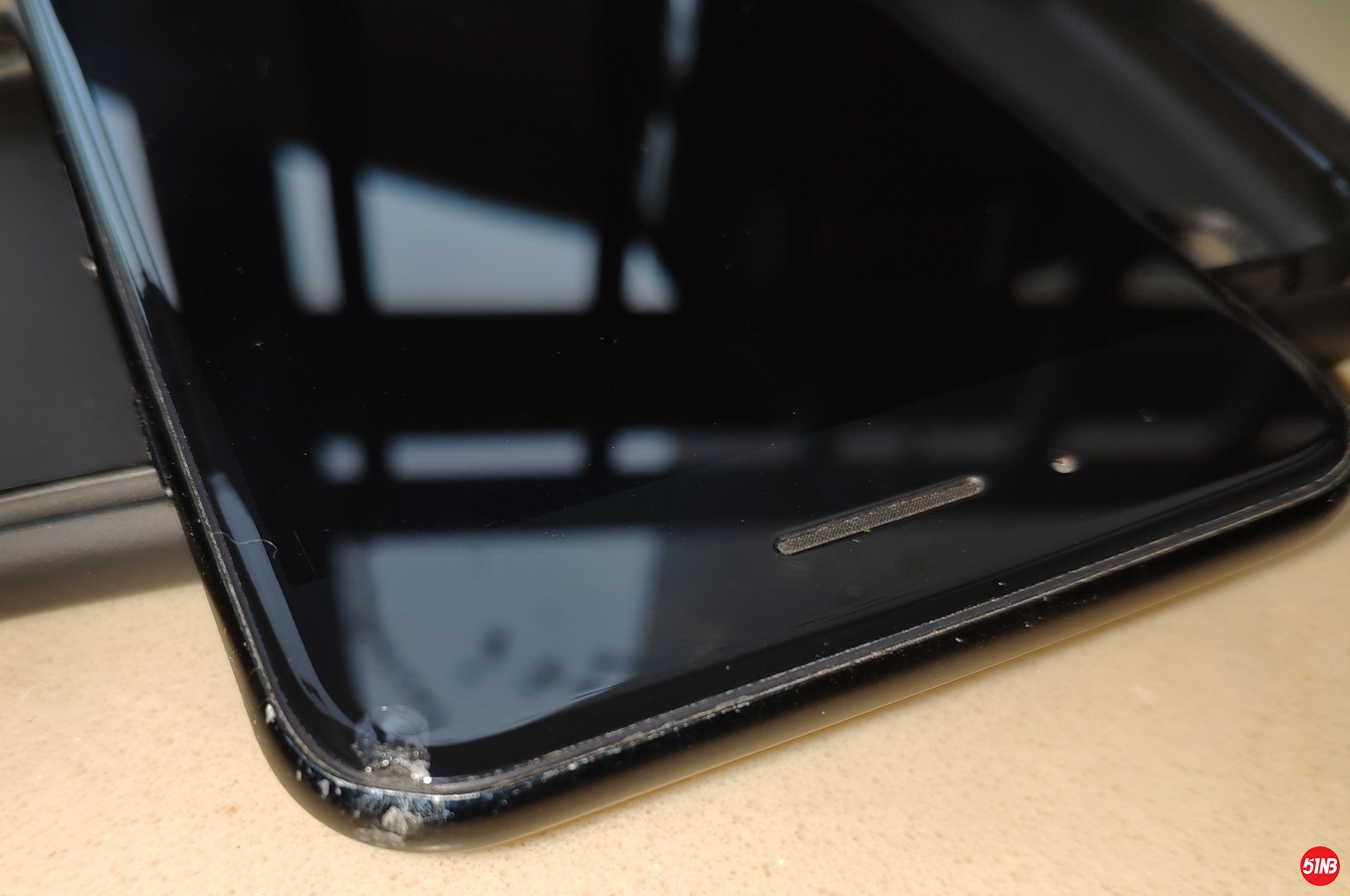 iPhone 7plus 32G-1.jpg