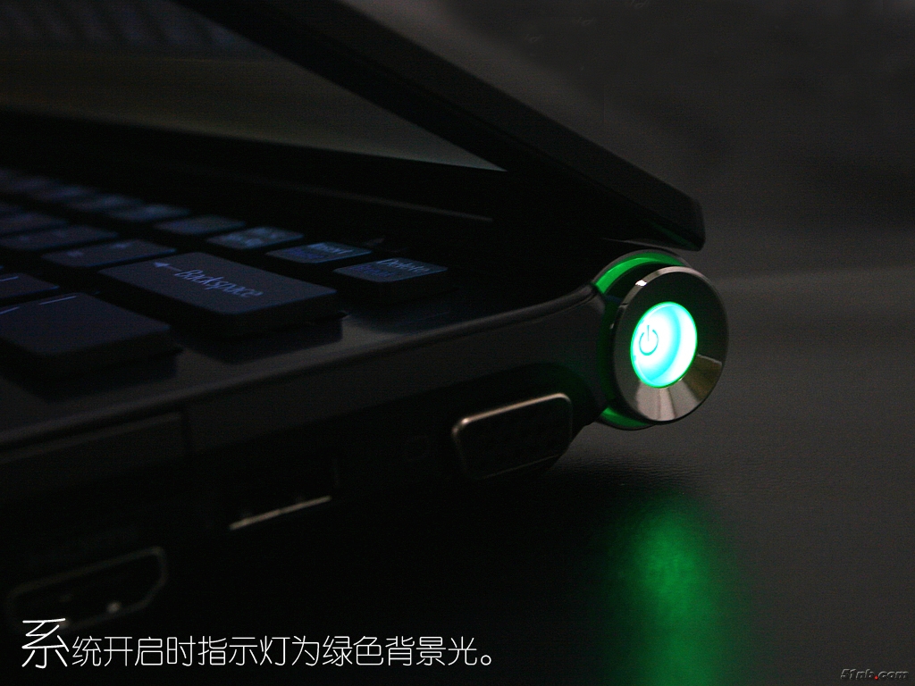 索尼VGN-Z笔记本32.jpg